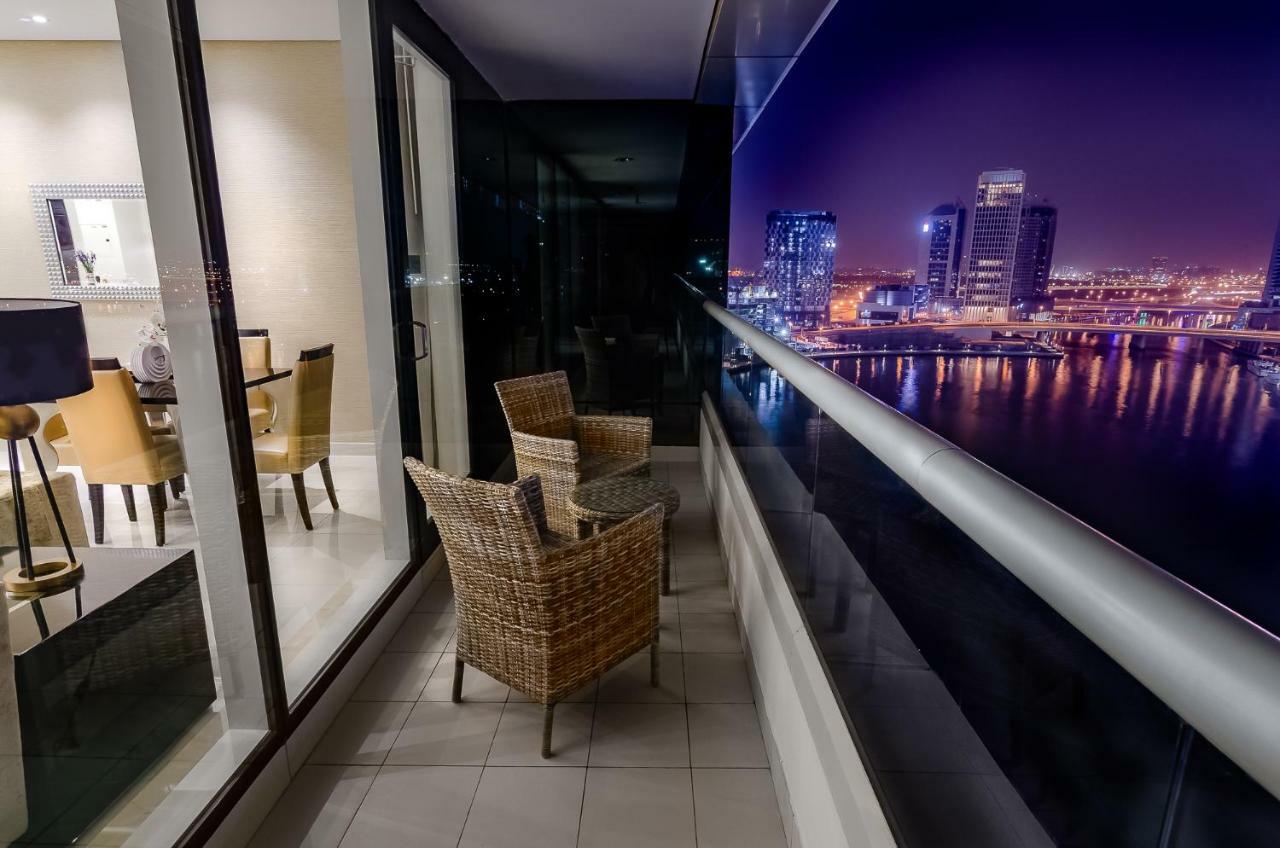 Waterfront Downtown- Damac Maison Canal View Dubai Exterior foto